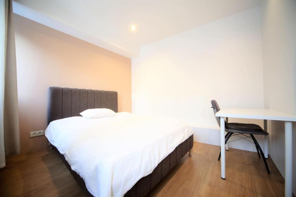 Two Bedroom / Old Town With Private Terrace 里加 外观 照片